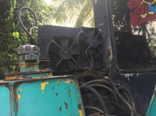 ขาย 355,000 SUMITOMO S160(เท่ากับ SK60) (มีไลน์หัวเจาะ) เครื่อง 4D34 Turbo ปั้มเดิม แอร์เย็น รถสวยพร้อมใช้  รถอยู่ จ.สุรินทร์  090-772-3710 090-772-3708