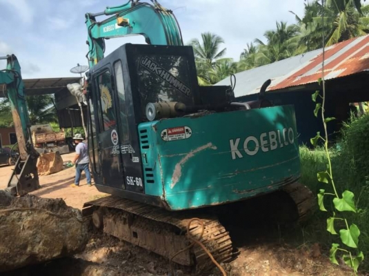 ขาย 355,000 SUMITOMO S160(เท่ากับ SK60) (มีไลน์หัวเจาะ) เครื่อง 4D34 Turbo ปั้มเดิม แอร์เย็น รถสวยพร้อมใช้  รถอยู่ จ.สุรินทร์  090-772-3710 090-772-3708