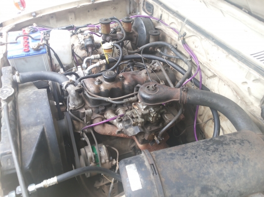 ขาย TOYOTA Rn 20 (สีขาว) เกียร์คอครับ ขาย TOYOTA Rn 20 (สีขาว) เกียร์คอครับ