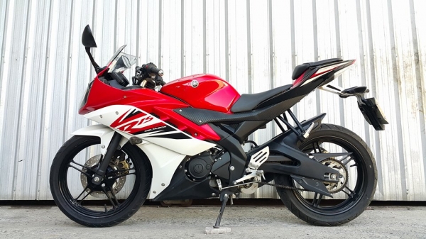 R15 2014 วิ่ง 7000 สวยพร้อมใช้เลยครับ ไม่แพง ต่อรองได้ครับ