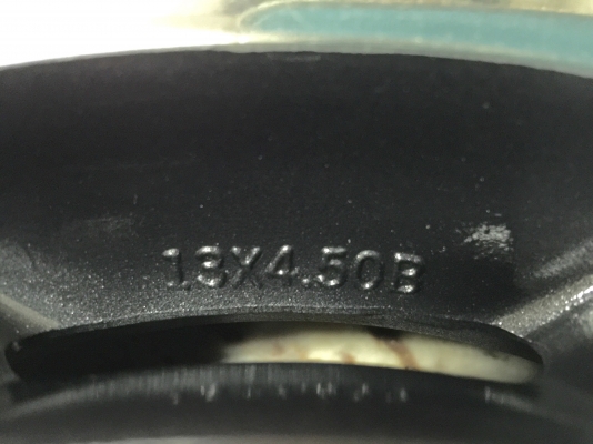 ขายแม็กซ์โครเมี่ยมขอบ 13" 4 รู 110 กว้าง 4.5" OFF 42 ญี่ปุ่น ขายแม็กซ์โครเมี่ยมขอบ 13" 4 รู 110 กว้าง 4.5" OFF 42 ญี่ปุ่น