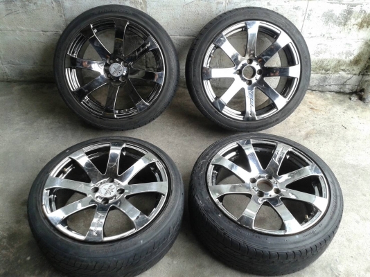 ขอบ17นิ้ว4รู100 พร้อมยาง สวยๆ 4 ล้อ ลดราคาเหลือ 5700 บาท