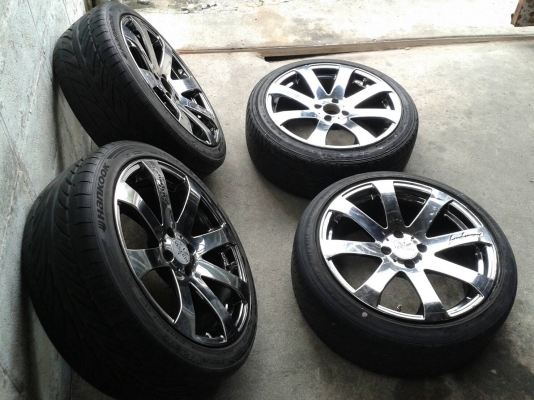 ขอบ17นิ้ว4รู100 พร้อมยาง สวยๆ 4 ล้อ ลดราคาเหลือ 5700 บาท ขอบ17นิ้ว4รู100 พร้อมยาง สวยๆ 4 ล้อ ลดราคาเหลือ 5700 บาท