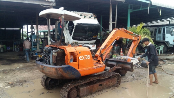 ขาย HITACHI EX 35 ถูกๆ ด่วน