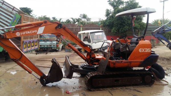 ขาย HITACHI EX 35 ถูกๆ ด่วน