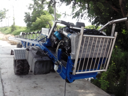 ท่อสูบน้ำหลายขนาดสั่งได้มีไฮโดรลิกยกปลายท่อ