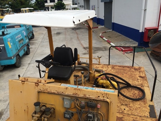 7ล้อยาง DYNAPAC CP201W นำเข้าจากญี่ปุ่นไม่เคยใช้งานในไทยครับ 7ล้อยาง DYNAPAC CP201W นำเข้าจากญี่ปุ่นไม่เคยใช้งานในไทยครับ