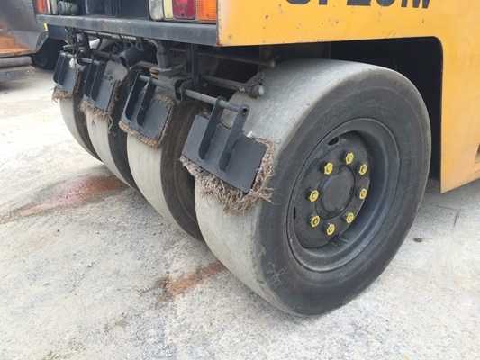 7ล้อยาง DYNAPAC CP201W นำเข้าจากญี่ปุ่นไม่เคยใช้งานในไทยครับ 7ล้อยาง DYNAPAC CP201W นำเข้าจากญี่ปุ่นไม่เคยใช้งานในไทยครับ