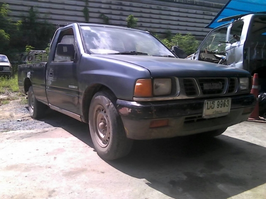 ISUZU TFR ปี94 เครื่อง90HP (ต่อรองราคาได้ 50,000 บาทครับ) ISUZU TFR ปี94 เครื่อง90HP (ต่อรองราคาได้ 50,000 บาทครับ)