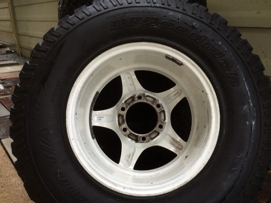 ล้อ o.z.ขอบ 16 พร้อมยาง