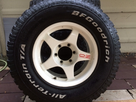 ล้อ o.z.ขอบ 16 พร้อมยาง