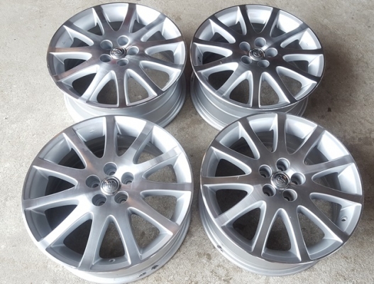 ขายล้อTOYOTA WISH 11 ก้าน ขอบ17 4 ล้อ