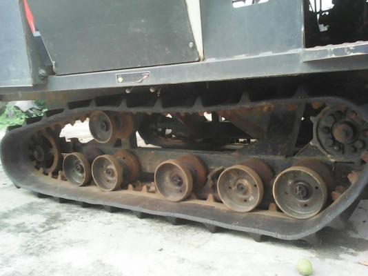 ขายรถเกี่ยวข้าว DC 60 รถปี 54 1600 ชม พร้อมสาลี้ลากรถเกี่ยวข้าว