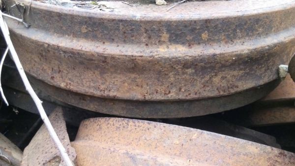 ขายล้อนำรถแทรกเตอร์ CAT-D-5 และลอนเลอร์ สภาพสวย สันหนาบู้ชไม่หลวมครับ ขายไม่แพง