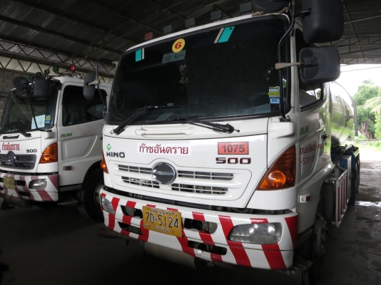 รถเบาท์ บรรทุกก๊าซ LPG 8ตัน เพลาเดียว มี 5 คัน