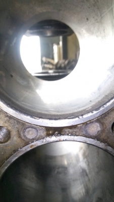 ขายเสื้อสูบรถแมคโค SK-120-5 สภาพสวย 4-B D-1-T ขายไม่แพงครับ