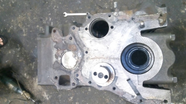 ขายเสื้อสูบรถแมคโค SK-120-5 สภาพสวย 4-B D-1-T ขายไม่แพงครับ