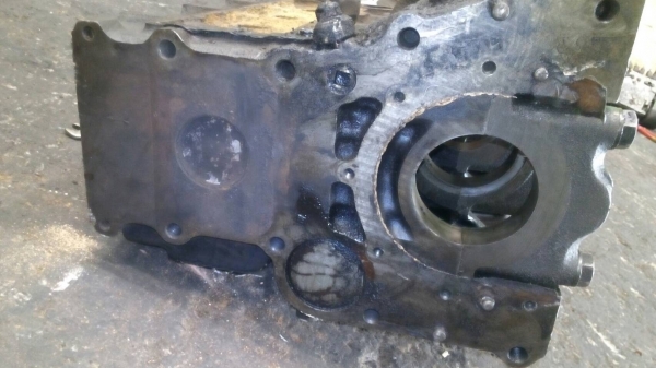 ขายเสื้อสูบรถแมคโค SK-120-5 สภาพสวย 4-B D-1-T ขายไม่แพงครับ