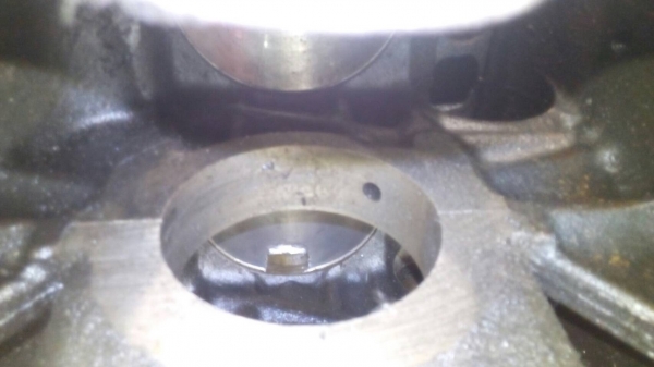 ขายเสื้อสูบรถแมคโค SK-120-5 สภาพสวย 4-B D-1-T ขายไม่แพงครับ