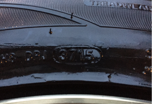 ล้อ Volk TE37 ขอบ20 ก้านตรง สภาพสวย ไม่มีซ่อม 6รู139 พร้อมยาง 265 50 20 ปลายปี15 ดอกเต็ม ใช้งานน้อย ราคาไม่แพง ล้อ Volk TE37 ขอบ20 ก้านตรง สภาพสวย ไม่มีซ่อม 6รู139 พร้อมยาง 265 50 20 ปลายปี15 ดอกเต็ม ใช้งานน้อย ราคาไม่แพง