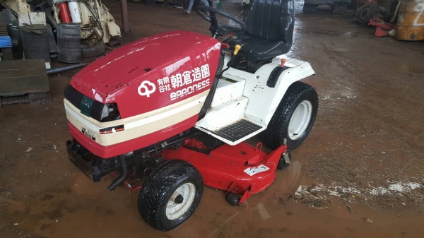 ขาย รถตัดหญ้า Baroness 17.5 แรงม้า
