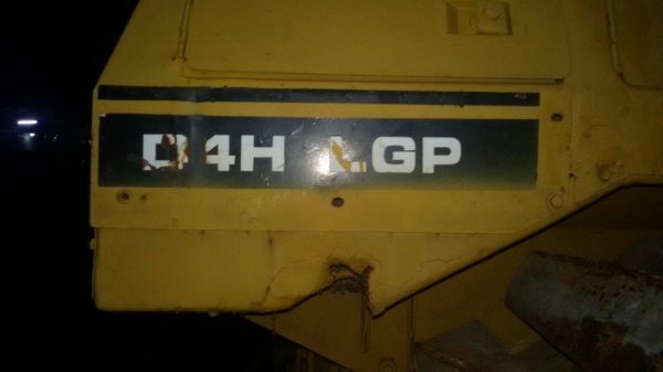 ขายรถแทร็คเตอร์ CAT.D4H.LGP (มีทะเบียน)
