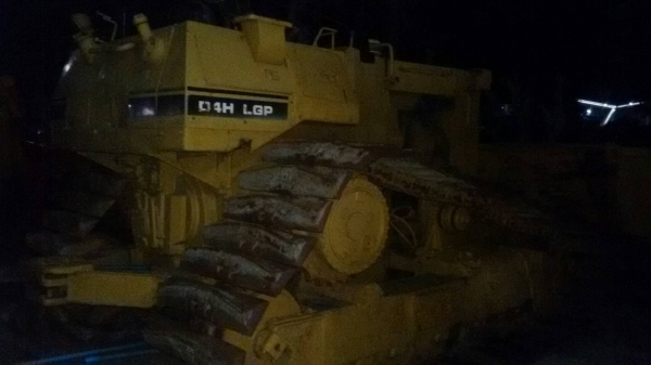 ขายรถแทร็คเตอร์ CAT.D4H.LGP (มีทะเบียน)