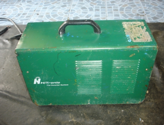 ขายเครื่องเชื่อมไฟฟ้า (เชื่อมธูป) ยี่ห้อ HITRONIC รุ่น ARC300