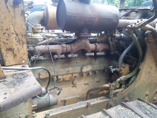 ขายรถแทรคเตอร์ KOMATSU D60A-6 พร้อมวิ้นหลัง ราคา 400000 ขายรถแทรคเตอร์ KOMATSU D60A-6 พร้อมวิ้นหลัง ราคา 400000