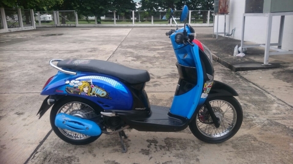 scoopy i เครื่องเดิม พร้อมใช้งาน