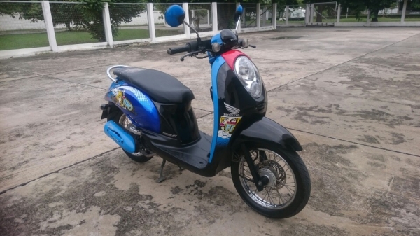 scoopy i เครื่องเดิม พร้อมใช้งาน