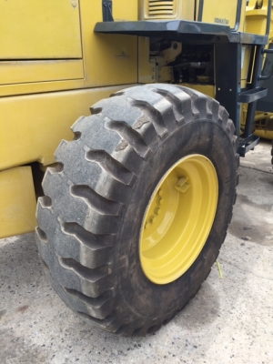 มาใหม่อีกแล้ว รถตัก KOMATSU WA200-3