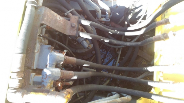 ขายSUMITOMO  SH120A1  เก่าญี่ปุ่นแท้..มีลายแย๊ก...แทรค70...4,XXXชั่วโมง....รถสวยสภาพดี...พร้อมใช้..โทร  089-3818694..ดวงนภา