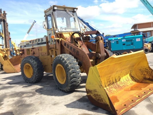 Komatsu 520B สภาพสวยเดิม ๆ นำเข้าจากญี่ปุ่น ถึงไทยแล้วครับ Komatsu 520B สภาพสวยเดิม ๆ นำเข้าจากญี่ปุ่น ถึงไทยแล้วครับ