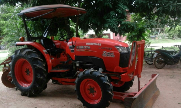 ขายคูโบต้า 47 สวยๆพร้อมใช้ครับอุปกร..ดันหน้า..ผานพรวน..คราด พร้อมใช้ครับ