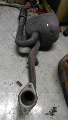 ท่อไอเสีย หม้อพักท้ายโตโยต้ายาริส 500บาท อยู่ดอนเมือง TEL0890671028 IDline0890671028