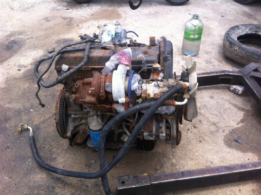 เครื่อง toyota 3L 2800 CC. เครื่องใช้งานได้ปกติ ฝาไม่แตก เครื่อง toyota 3L 2800 CC. เครื่องใช้งานได้ปกติ ฝาไม่แตก