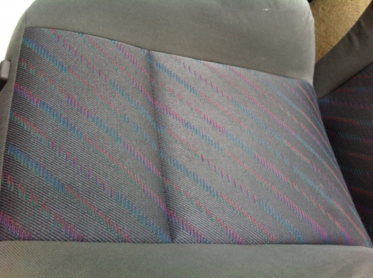 เบาะ isuzu mu  ประตู ใส่ isuzu tfr dragon cameo  คู่ละ3900บาท