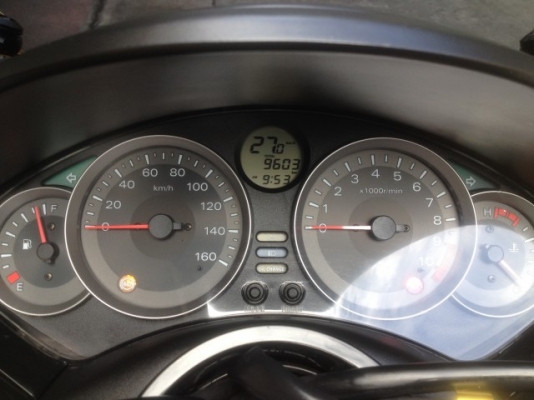 ขาย forza 300 ปี57 รถวิ่งน้อยเเต่งสวยตามรูปไม่เคยล้มทะเบียนไม่ขาดไม่ค่อยได้ขี่