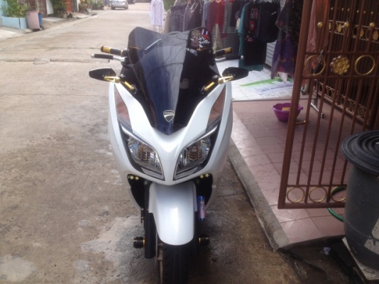 ขาย forza 300 ปี57 รถวิ่งน้อยเเต่งสวยตามรูปไม่เคยล้มทะเบียนไม่ขาดไม่ค่อยได้ขี่