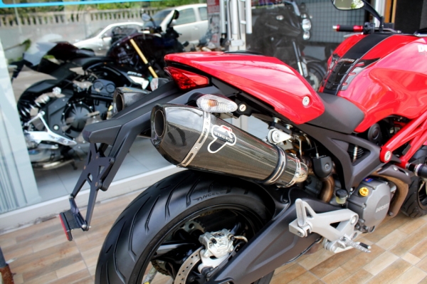 ขาย DUCATI M795 รถสวยวิ่งน้อย พร้อมท่อแต่ง รับแลก-เปลี่ยน / จัดไฟแนนซ์ได้