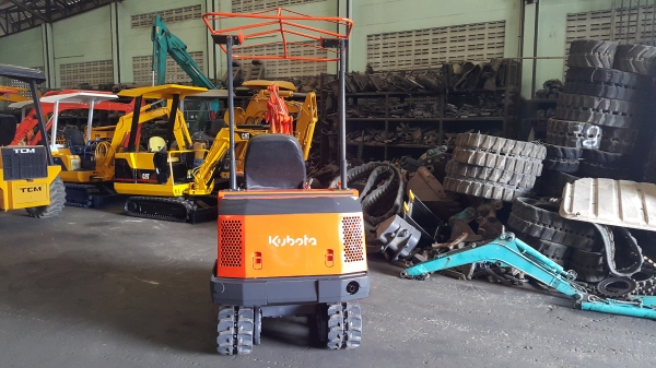 ขาย รถขุด KUBOTA รุ่น KH012 มือสองญี่ปุ่น คันเล็ก สามารถ ขึ้นรถปิคอัพได้ แทรกยางสวย สวยพร้อมใช้งาน มือถือ/LINE ID : 0818753444 ขาย รถขุด KUBOTA รุ่น KH012 มือสองญี่ปุ่น คันเล็ก สามารถ ขึ้นรถปิคอัพได้ แทรกยางสวย สวยพร้อมใช้งาน มือถือ/LINE ID : 0818753444