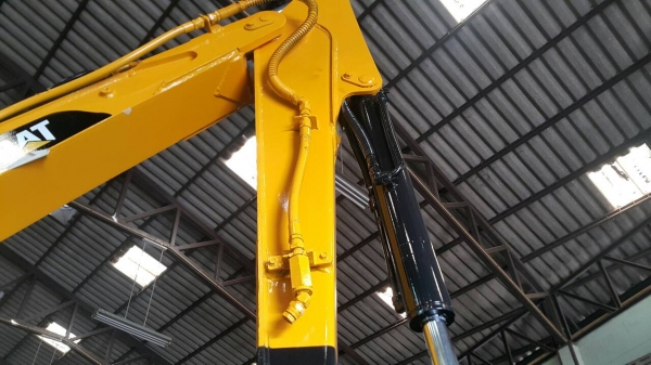 ขาย รถขุด CATERPILLAR รุ่น 304CR มือสองญี่ปุ่น แทรกยางใหม่ มีไลน์กระแทก แน่นทั้งคัน ระบบไว สวย พร้อมใช้งาน มือถือ/LINE ID : 0818753444 ขาย รถขุด CATERPILLAR รุ่น 304CR มือสองญี่ปุ่น แทรกยางใหม่ มีไลน์กระแทก แน่นทั้งคัน ระบบไว สวย พร้อมใช้งาน มือถือ/LINE ID : 0818753444