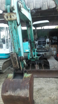 ขายรถขุดเล็ก KOMATSU PC40-7E รถนอก มีเอกสาร ราคา 450,000 บาท