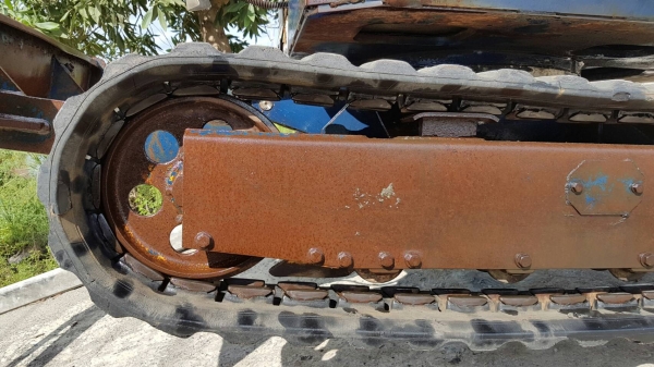 ขายด่วนรถแบคโฮKOMATSU-PC28UUครื่องดีปั่มแรงเทียบเท่าPC30รถนอกเพิ่งนำเข้ามาใหม่ยังไม่เคยใช้งานในเมืองไทยเลย