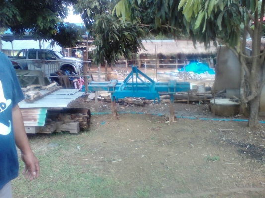 ขายรถไถ 77