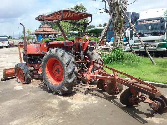 ขาย 195,000 รถไถ KUBOTA L 4508 2 เพลา พร้อมอุปกร ใบมีด ผาน 3 เล่มทะเบียน รถสวยพร้อมใช้ 090-772-3710 090-772-3708 ขาย 195,000 รถไถ KUBOTA L 4508 2 เพลา พร้อมอุปกร ใบมีด ผาน 3 เล่มทะเบียน รถสวยพร้อมใช้ 090-772-3710 090-772-3708
