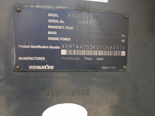 รถตักล้อยาง Komatsu WA200-5 รภเก่านอกนำเข้าจากญี่ปุ่่น พร้อมใข้งานทันที 091 695-6445