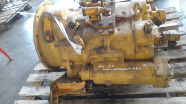 ขายปั๊มรถขุด MITSUBISHI รุ่น MS180 ของเก่านอก มี 2 ลูก ราคา ลูกละ 15,000 บาท