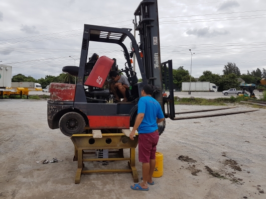 ขายรถยกเสา4.5เมตรดีเซล